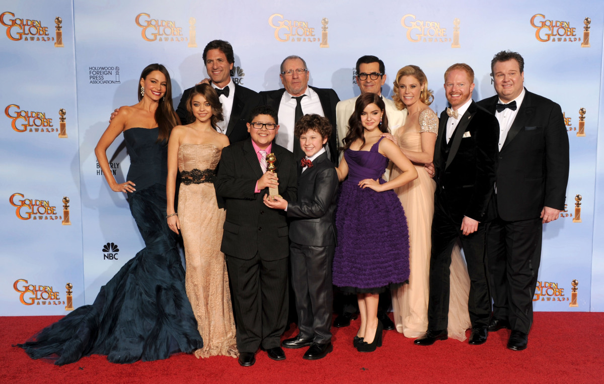 'Modern Family' Golden Globes Winner: Ty Burrell, Jesse ...