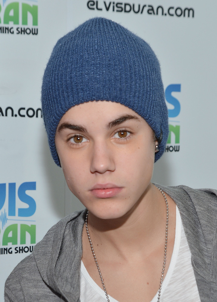 selena gomez paparazzi picturebikini with justin bieber