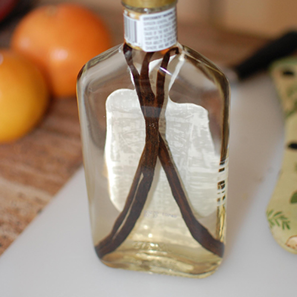 How To Make Homemade Extracts HuffPost