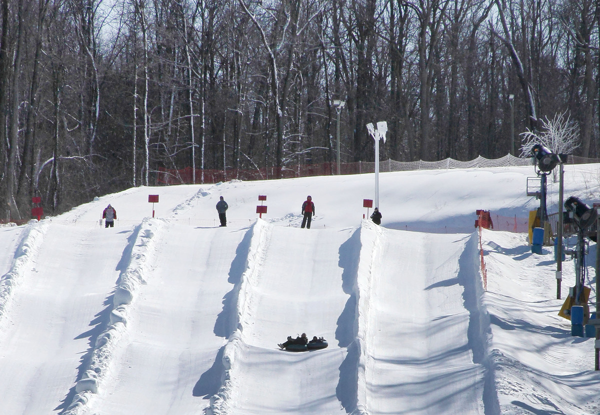 The World's Best Snow Tubing Hills (PHOTOS) HuffPost