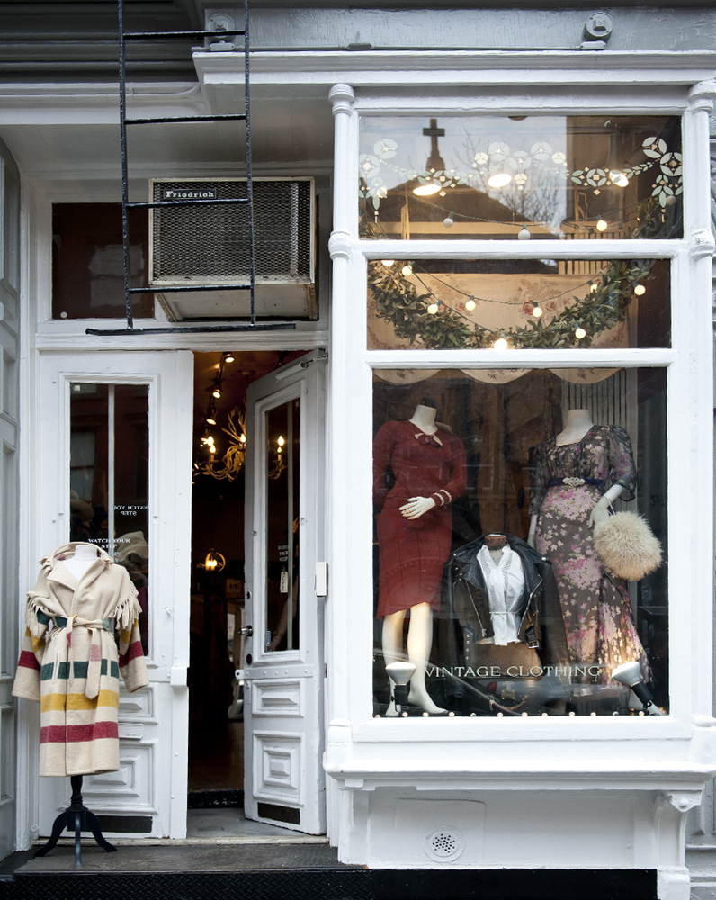 best places to shop for vintage clothes