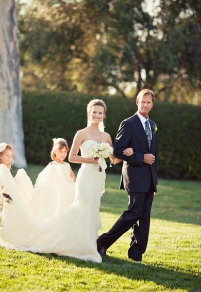 10 Alternatives To The Flower Girl Petal Toss HuffPost