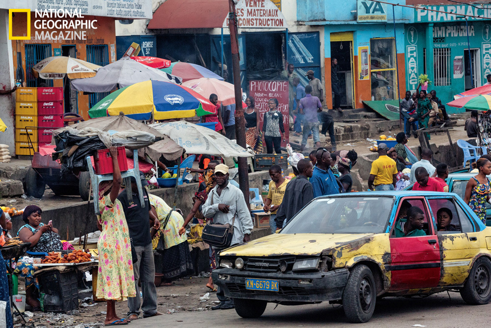 Photos Of Kinshasa Artists Show The Creative Pulse Of Congo's Capital