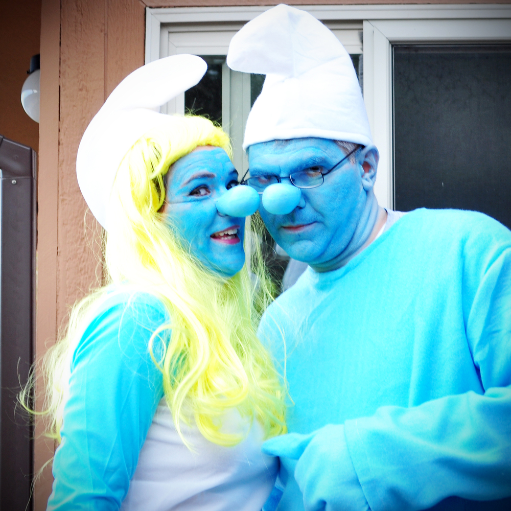 13 Awkward Couples Costumes We Hope We Don't See This Year But Probably ...