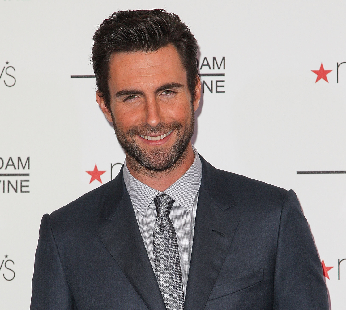 10 Men Just As Deserving Of The Sexiest Man Alive Title Huffpost 4036