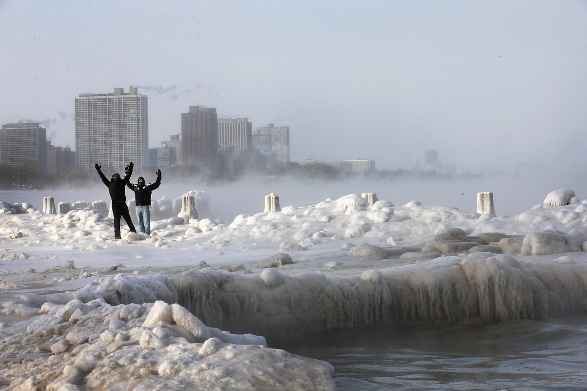 Frozen Chicago What The Windy City Looks Like Under Ice, Thanks To The