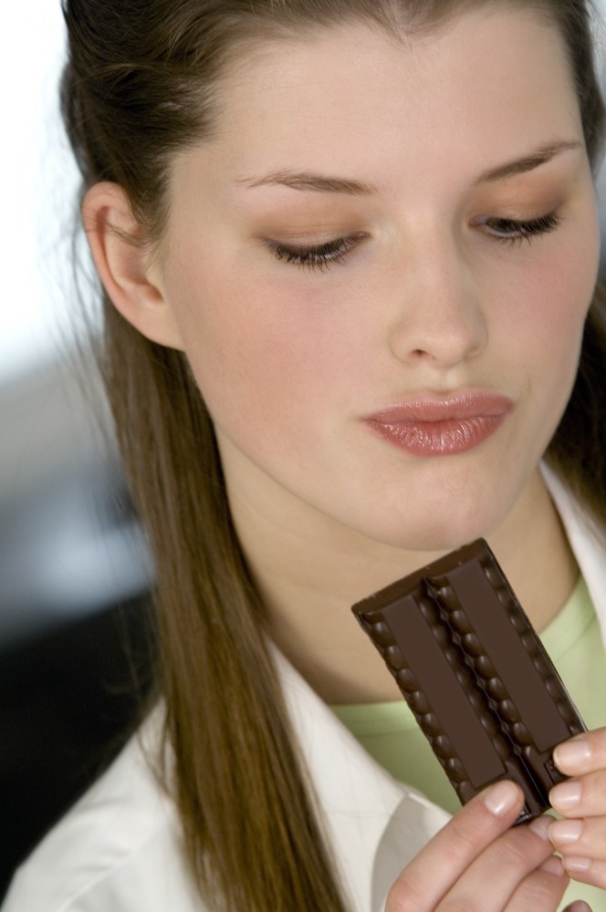 30 Women Who Are In An Intimate Relationship With Chocolate Photos