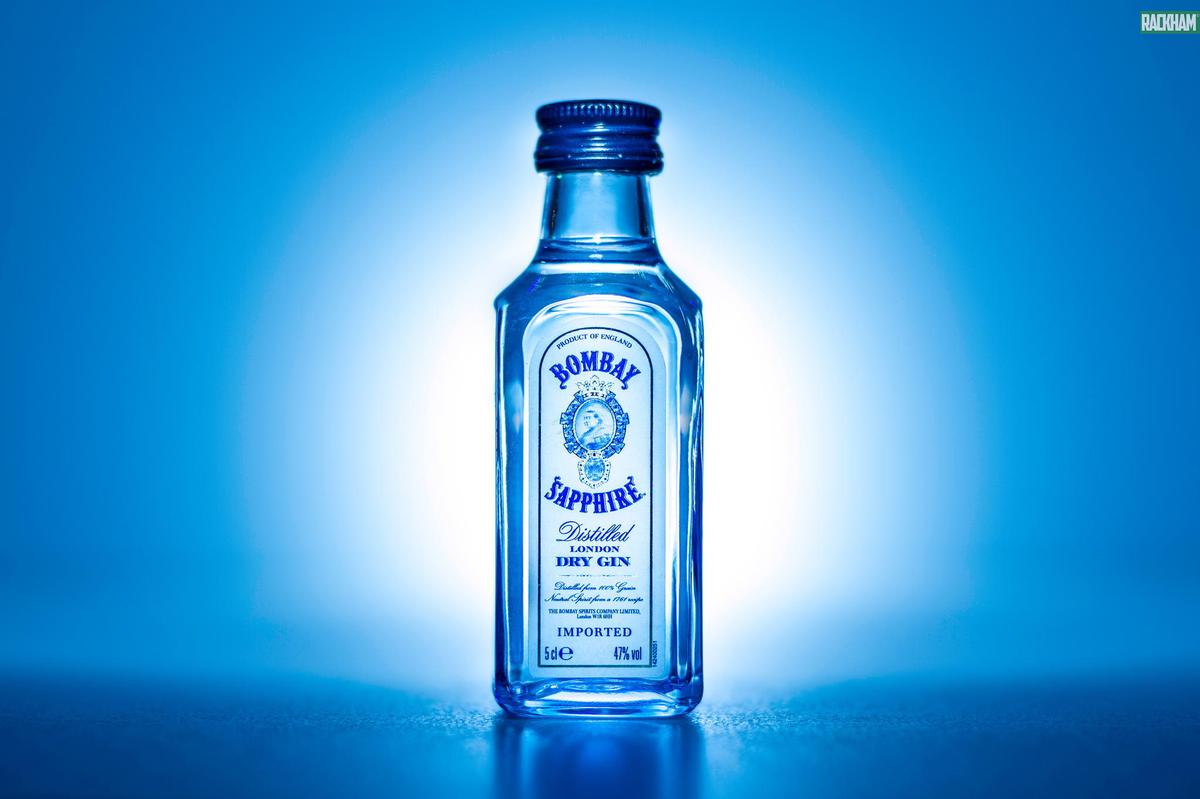 Why Gin Tastes Like Christmas Trees (And More Weird Gin Facts) | HuffPost