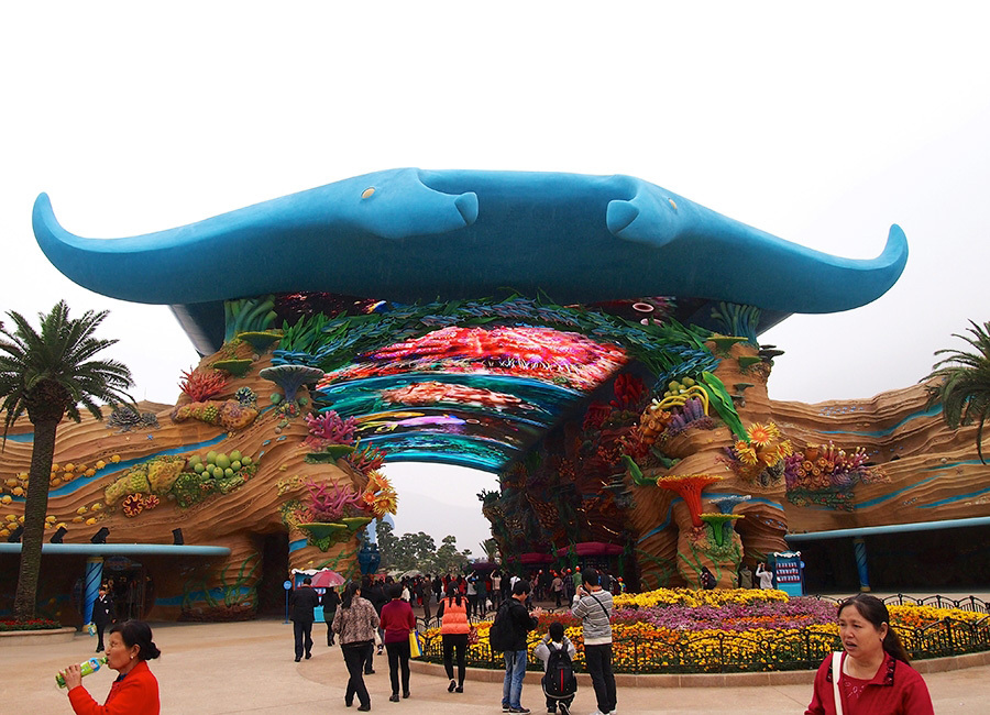Chimelong Ocean Kingdom World s Largest Aquarium  Opens 