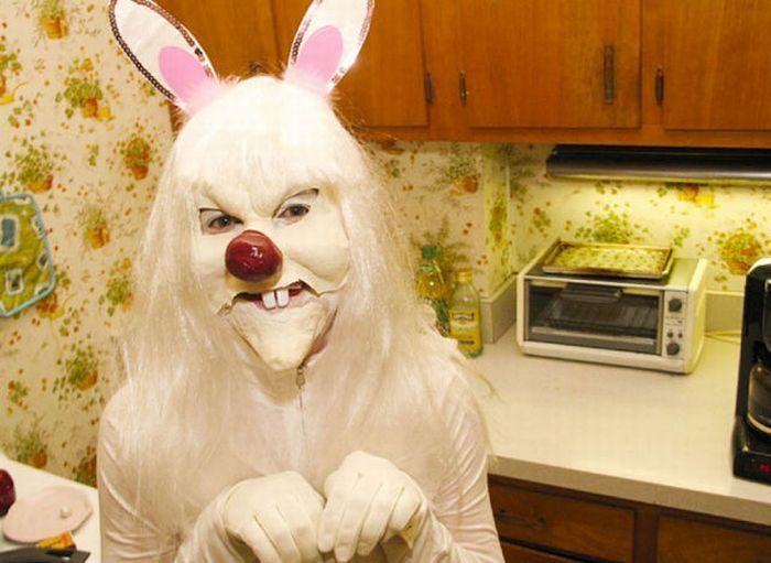 19 Creepy, Terrifying And Just Plain Wrong Easter Bunnies | HuffPost