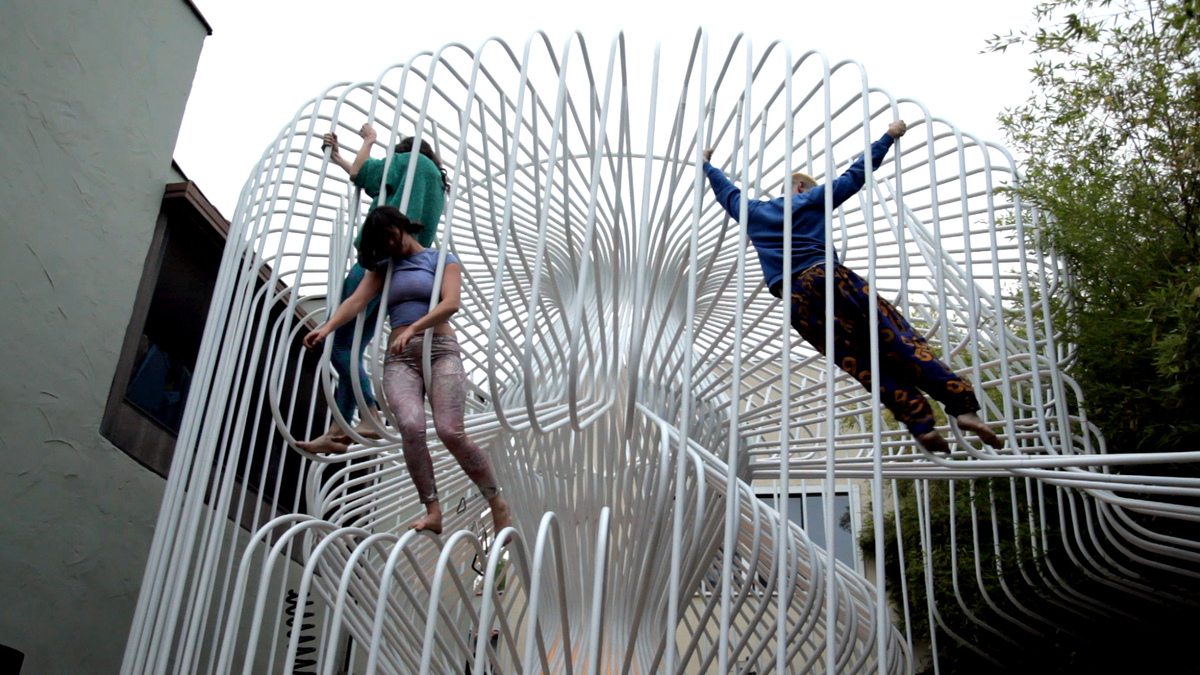 There's A HumanSized Birdcage In Los Angeles HuffPost