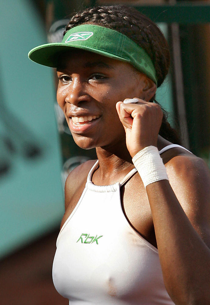 A Brief History Of Venus Williams' Braided Hairstyles 