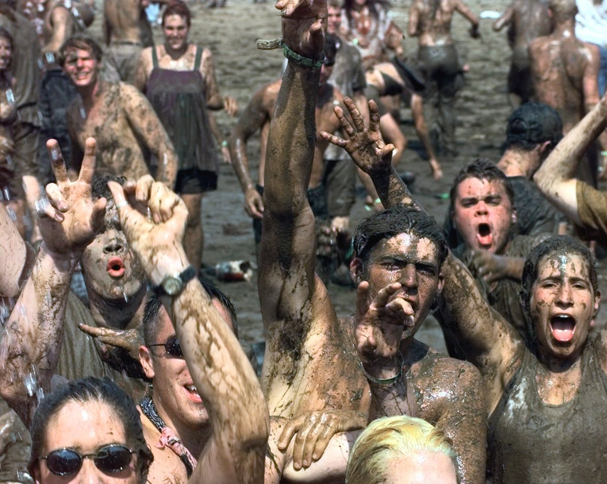 Let S Revisit The Chaos Of Woodstock 99 The Day The Music Died   Slide 359050 3997532 Free 