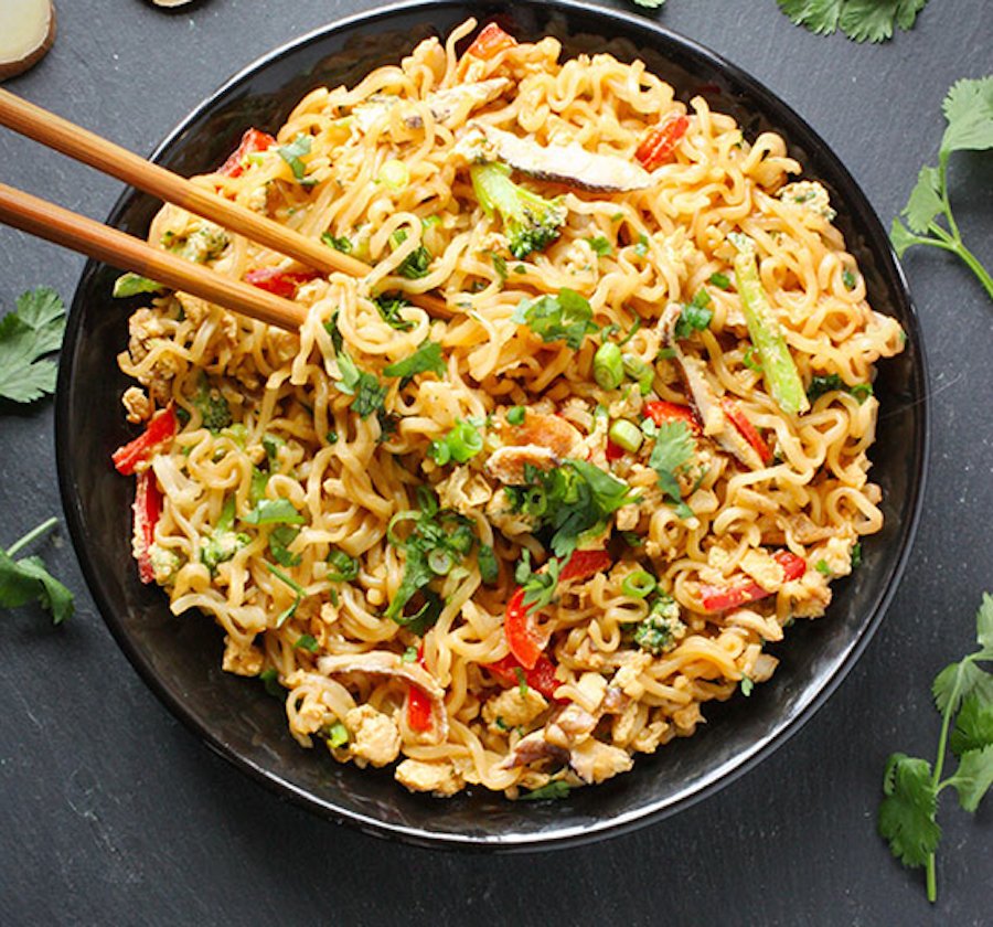 chicken-ramen-noodle-stir-fry-recipe-chicken-stir-fry-recipe-eatwell101