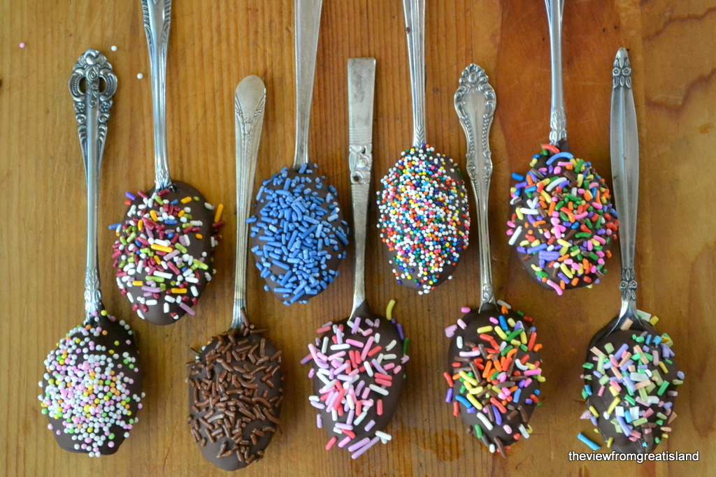 12 Desserts That Are Served, Simply, On A Spoon HuffPost