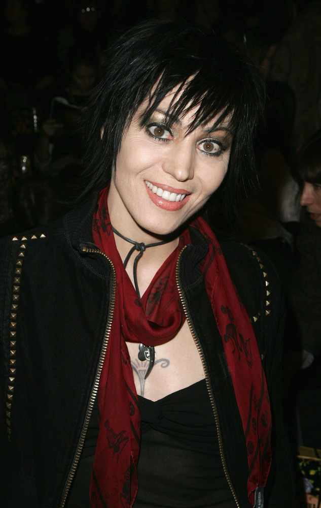 Here's Hoping Joan Jett's Hair Never Goes Out Of Style | HuffPost