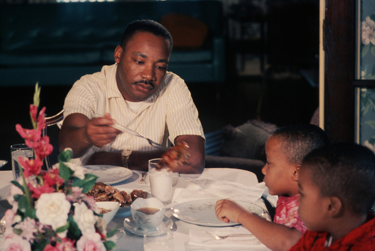 These Incredible Family Photos of MLK Show A Side Of Him That Will Warm