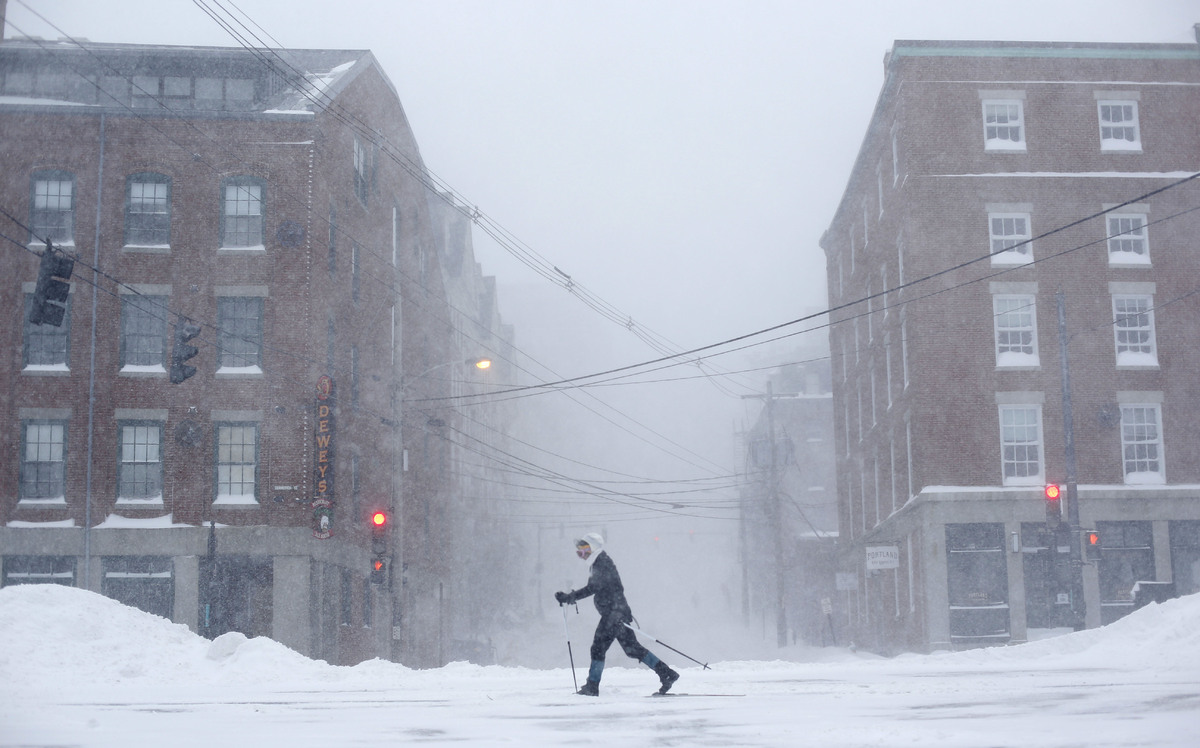These NYC Snow Photos Show Us What New York Looks Like Without All The
