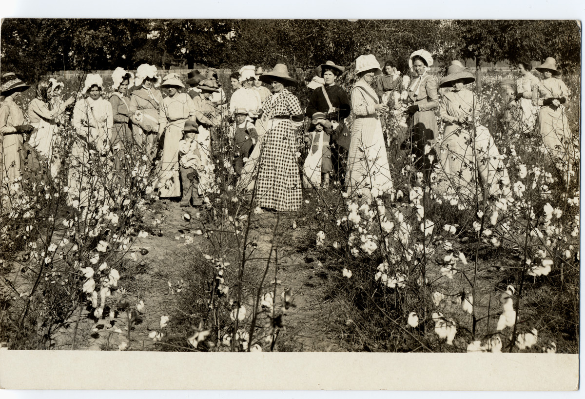 19 Photos Of Women Working, 100 Years Ago | HuffPost