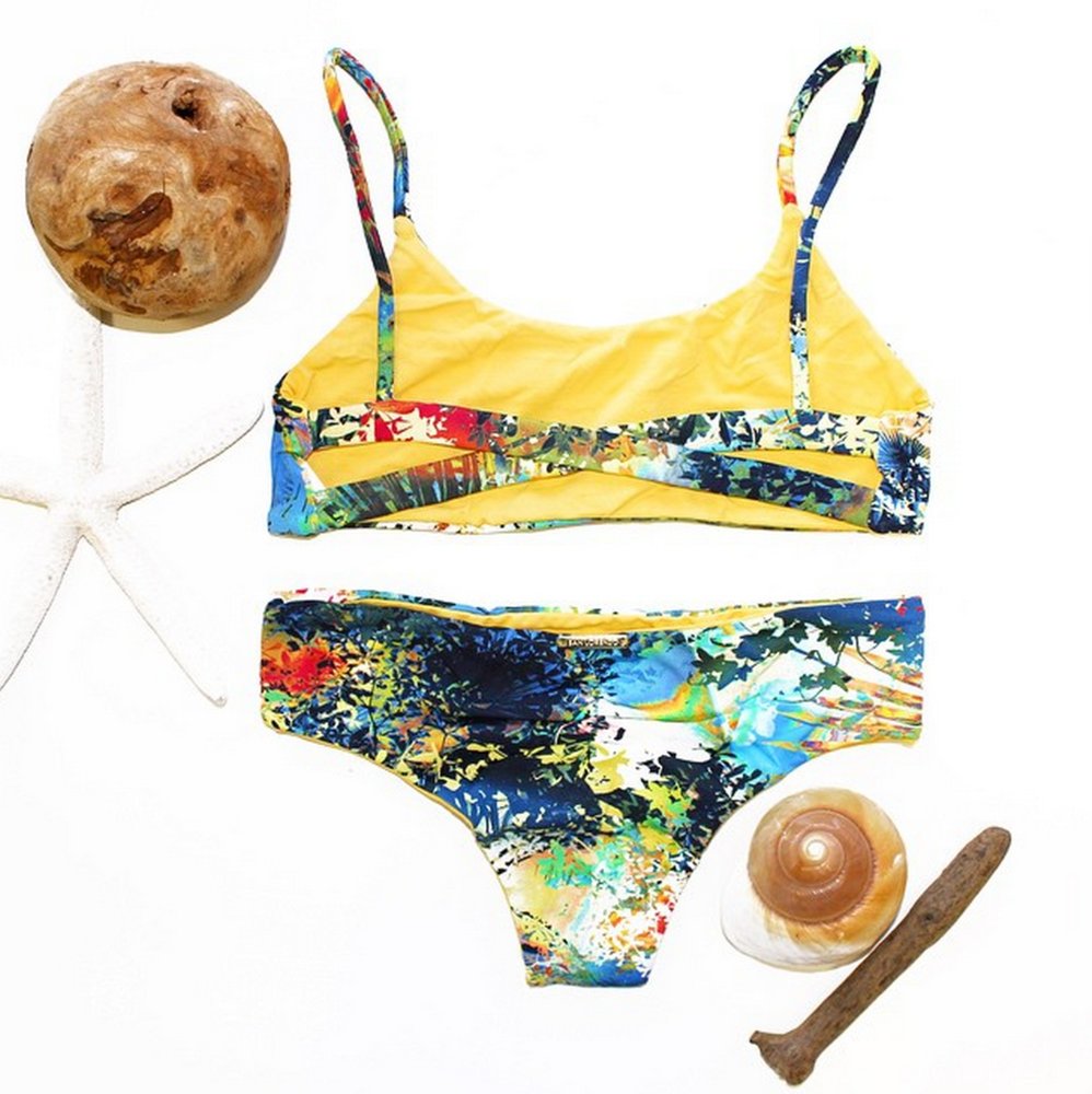 Why The Itsy Bitsy Bikini Trend Isn T Going Anywhere Anytime Soon Huffpost