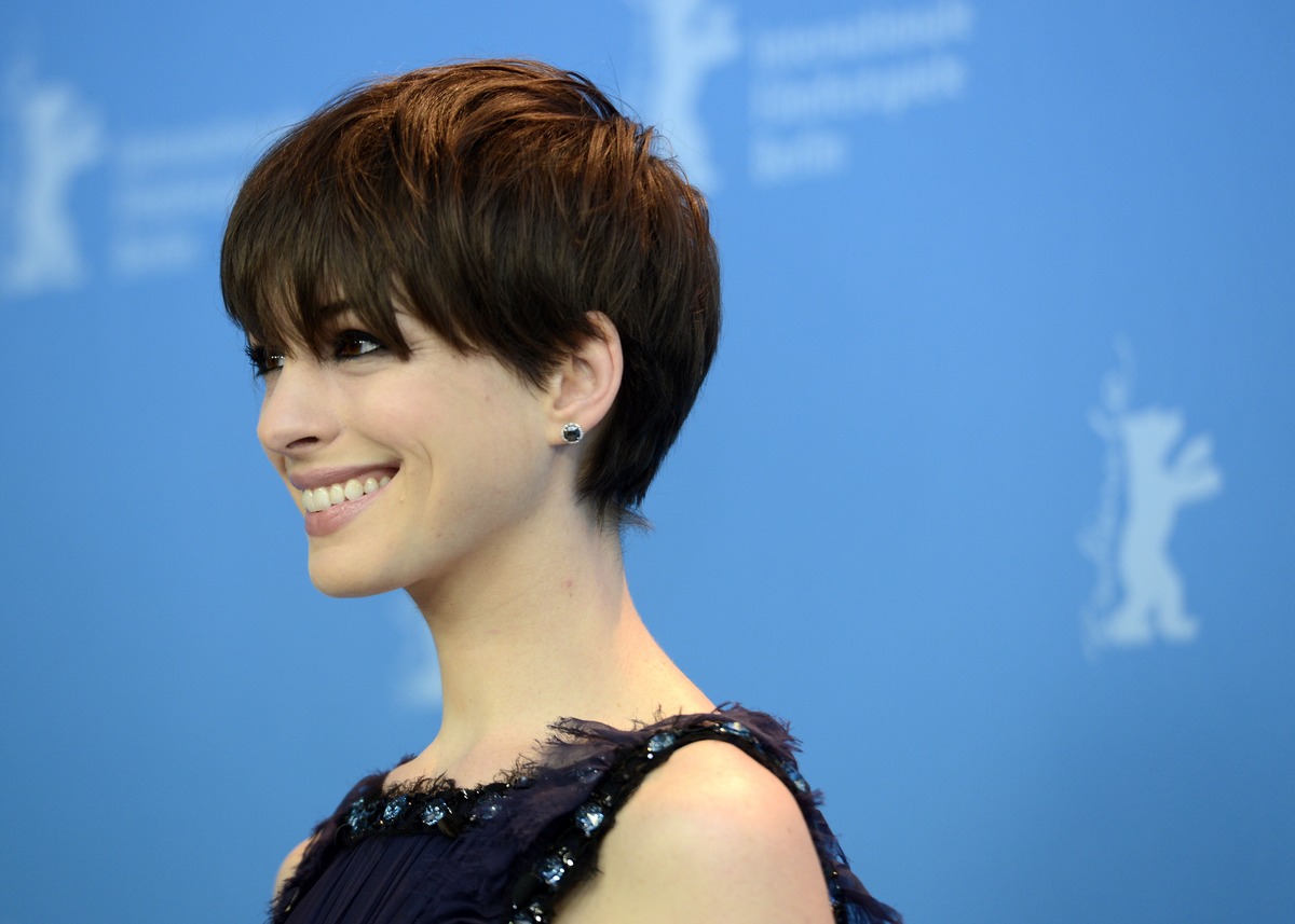 50 Of The Best Celebrity Short Haircuts, For When You Need ...