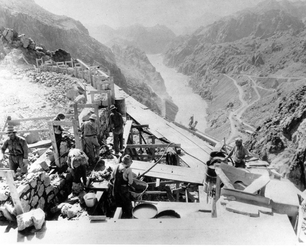 incredible-photos-tell-the-story-of-the-hoover-dam-huffpost