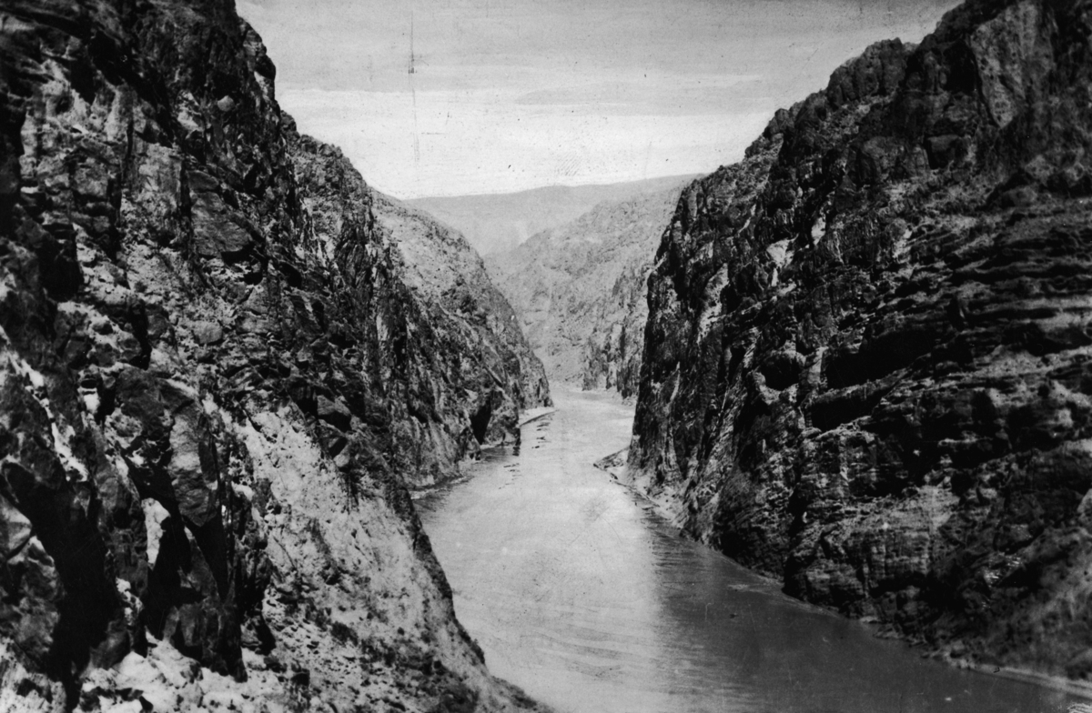 Incredible Photos Tell The Story Of The Hoover Dam HuffPost