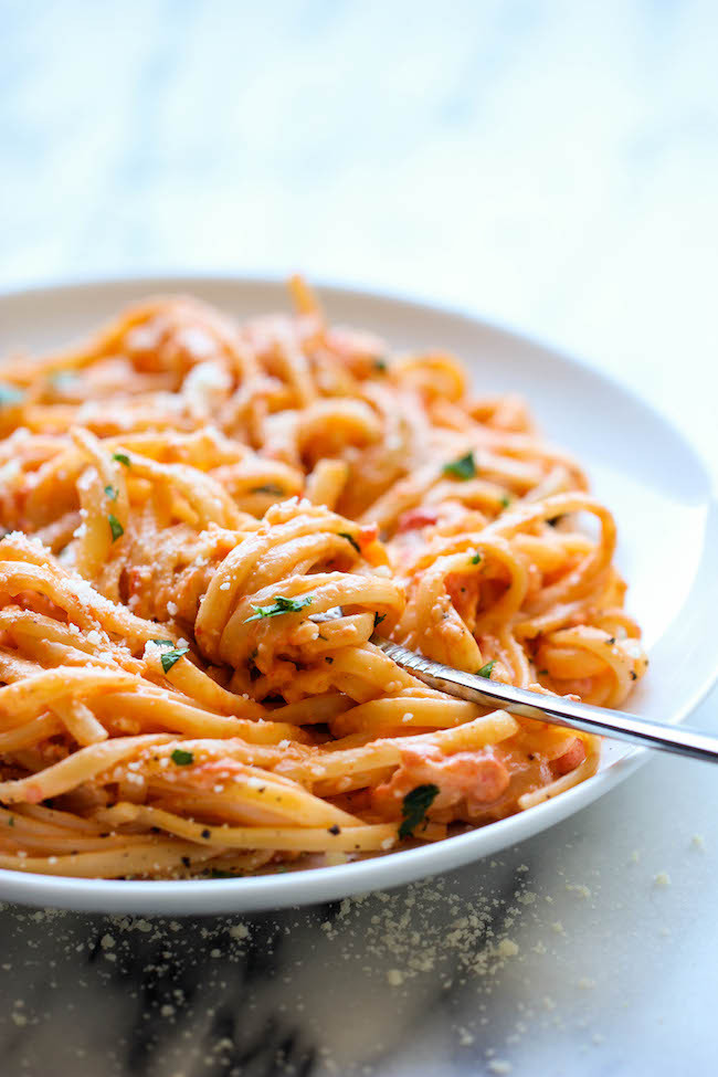 Easy Pasta Recipes That Can Be Made In 30 Minutes Or Less | HuffPost