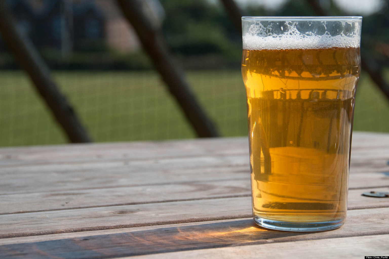 Bottoms Up Beer Dispenser Gives You A NeverEnding Glass (VIDEO) HuffPost