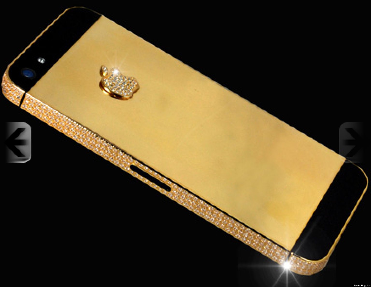 World S Most Expensive Iphone 5 Stuart Hughes Speciality World S Most Expensive Iphone 5 Stuart Hughes Speciality Black Diamond Phone For 15 3 Million Huffpost