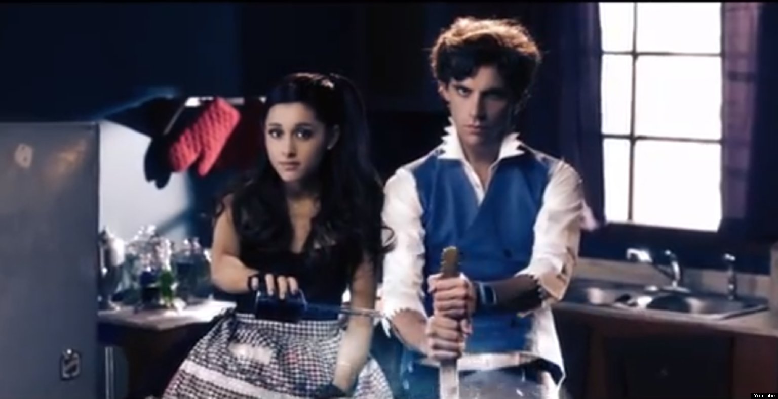 Mika Ariana Grande Team Up For Popular Song Anti Bullying Anthem 