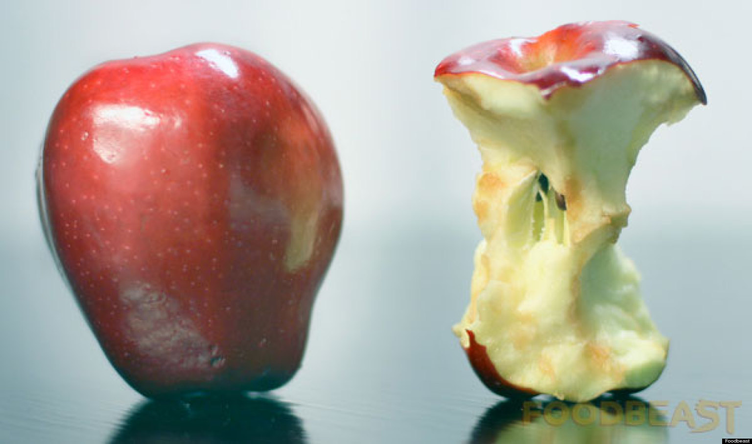 so-apparently-we-ve-been-eating-apples-all-wrong-video-huffpost