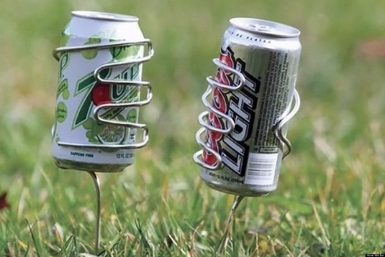 Lawn Drink Holders May Be Perfect For Garden Partying (PHOTO) HuffPost