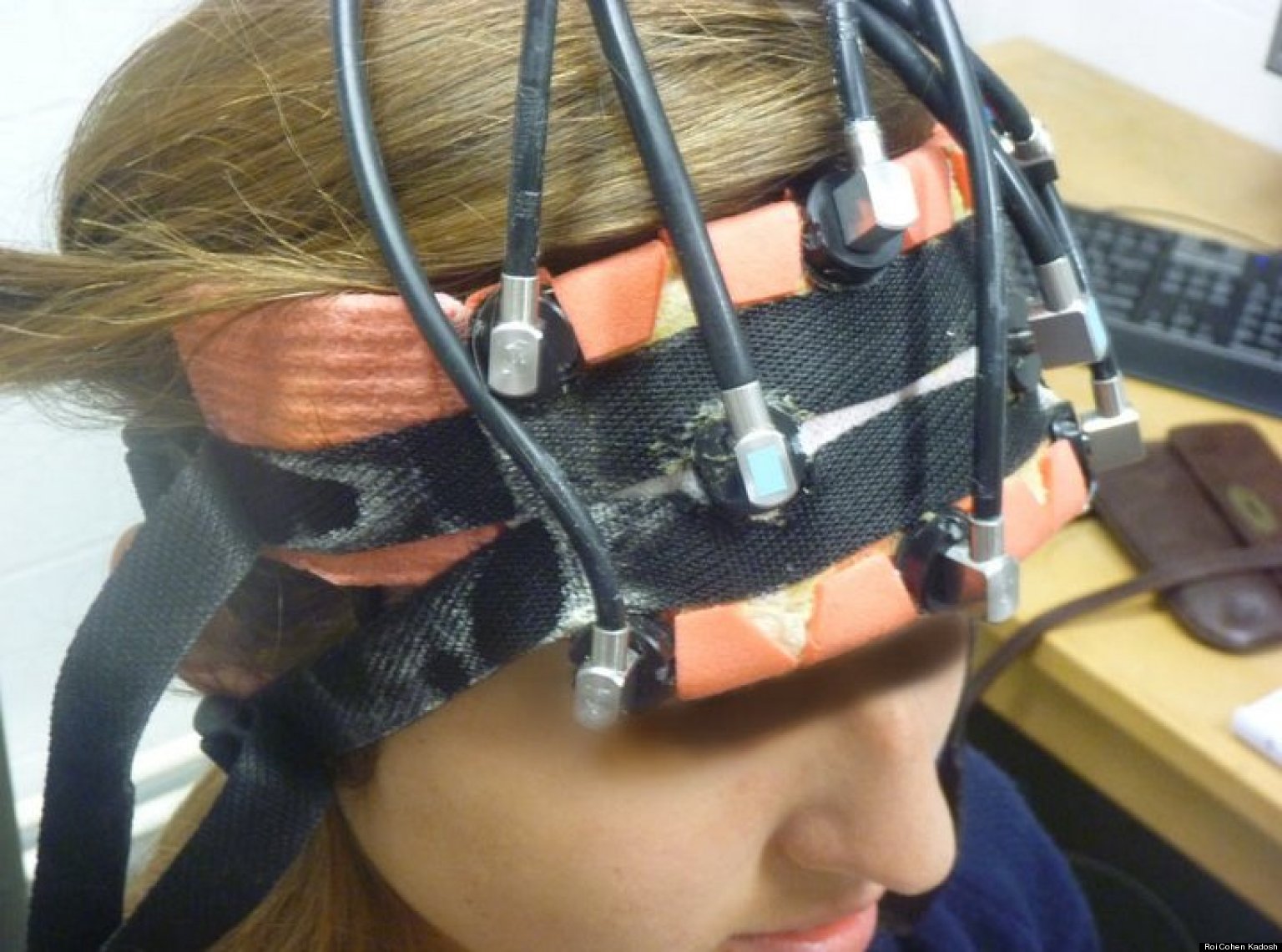 math-skills-improved-by-electric-shocks-to-brain-study-suggests-huffpost