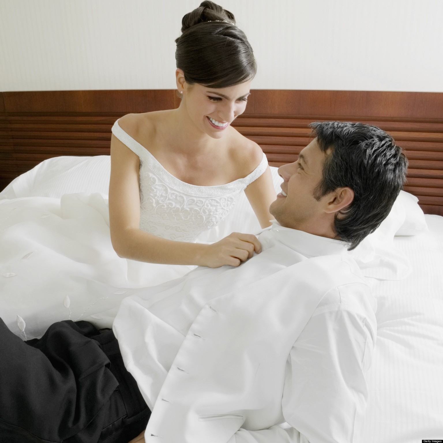 Wedding Night Sex Readers Share Stories About Their First Time As Husband And Wife Huffpost 