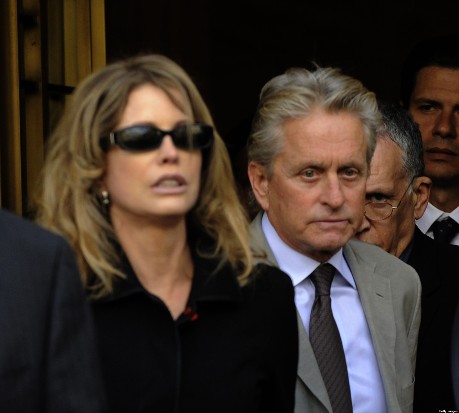 Michael Douglas Oral Sex Ex-Wife Says She Doesnt Have HPV, Which May ...