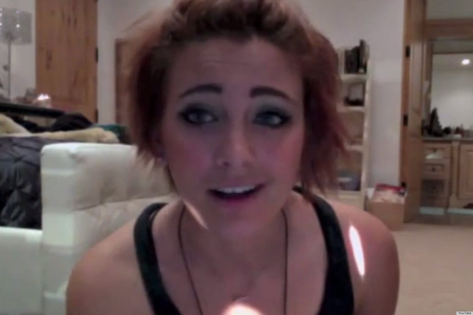Paris Jacksons Makeup Tutorial Shows Shes Your Typical Teen VIDEO