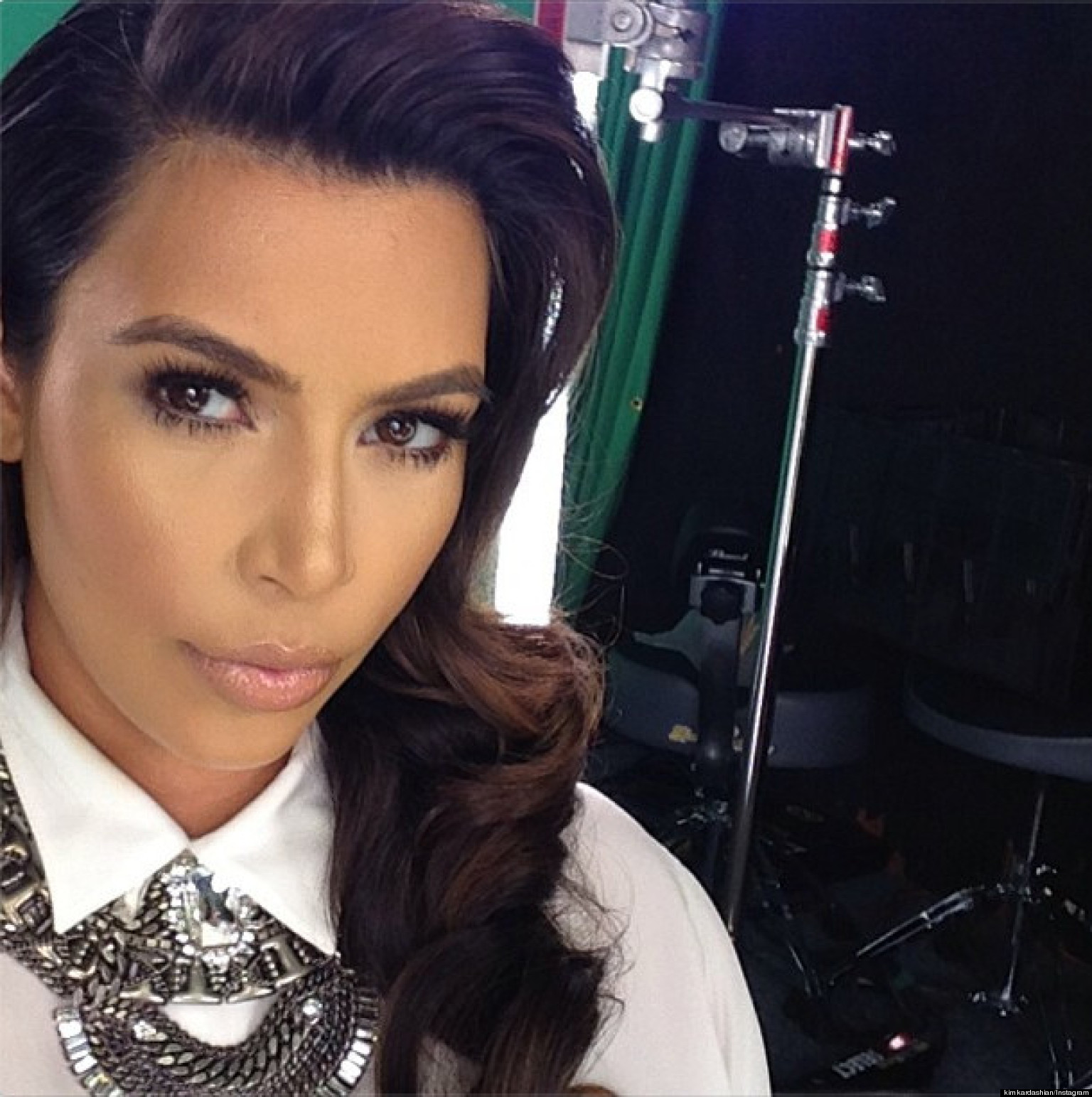 Kim Kardashian'S Latest Facebook Post Sparks Debate - 12k2umi