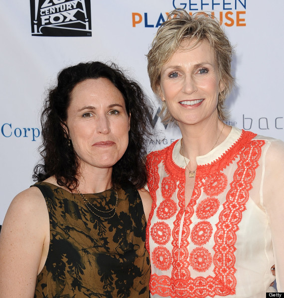 'Glee' Star Jane Lynch And Wife Lara Embry To Divorce HuffPost UK
