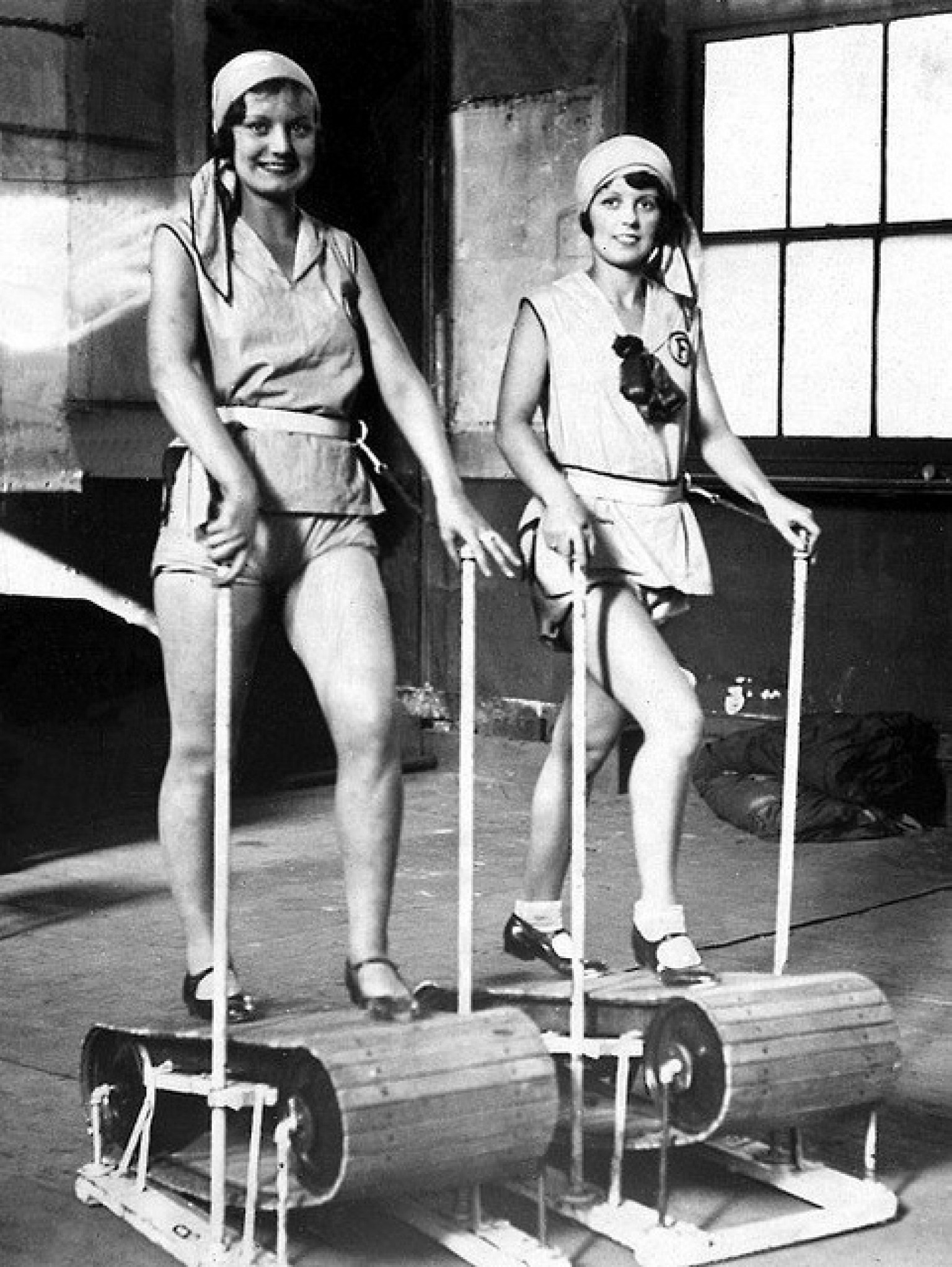 Vintage Photo OldSchool Treadmill Workouts Look Pretty Fancy HuffPost