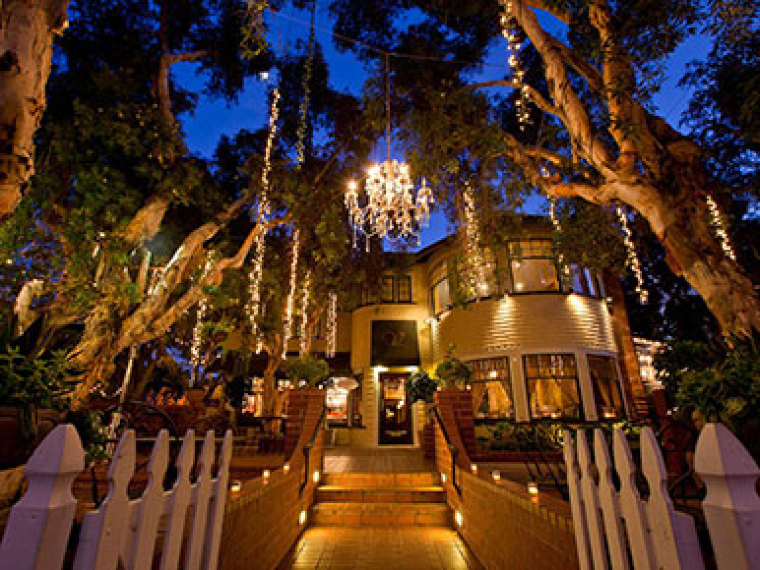 LA Wedding Venues: Best Restaurants, Museums & Gardens ...