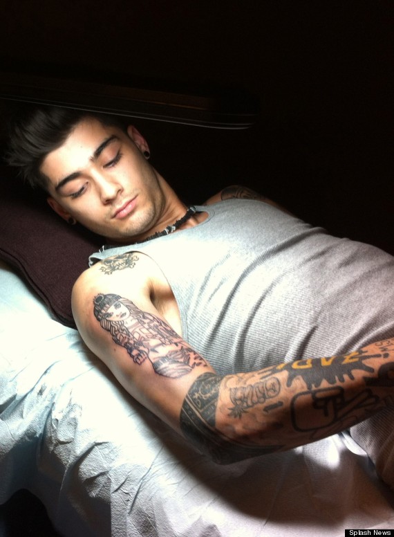 Zayn Malik Tattoo One Direction Star Has Inking Of Little Mix Girlfriend Perrie Edwards Etched