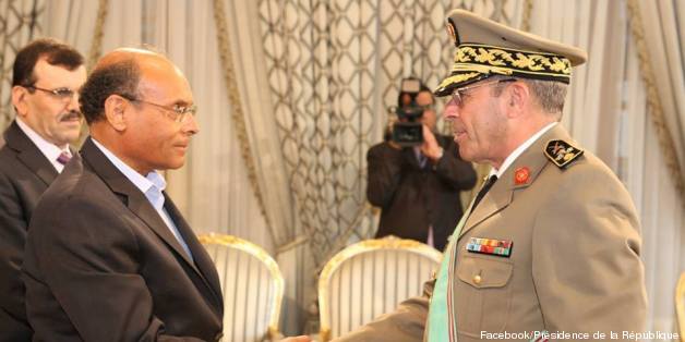 Rachid Ammar décoré par le président Moncef Marzouki, 24 juin, Carthage