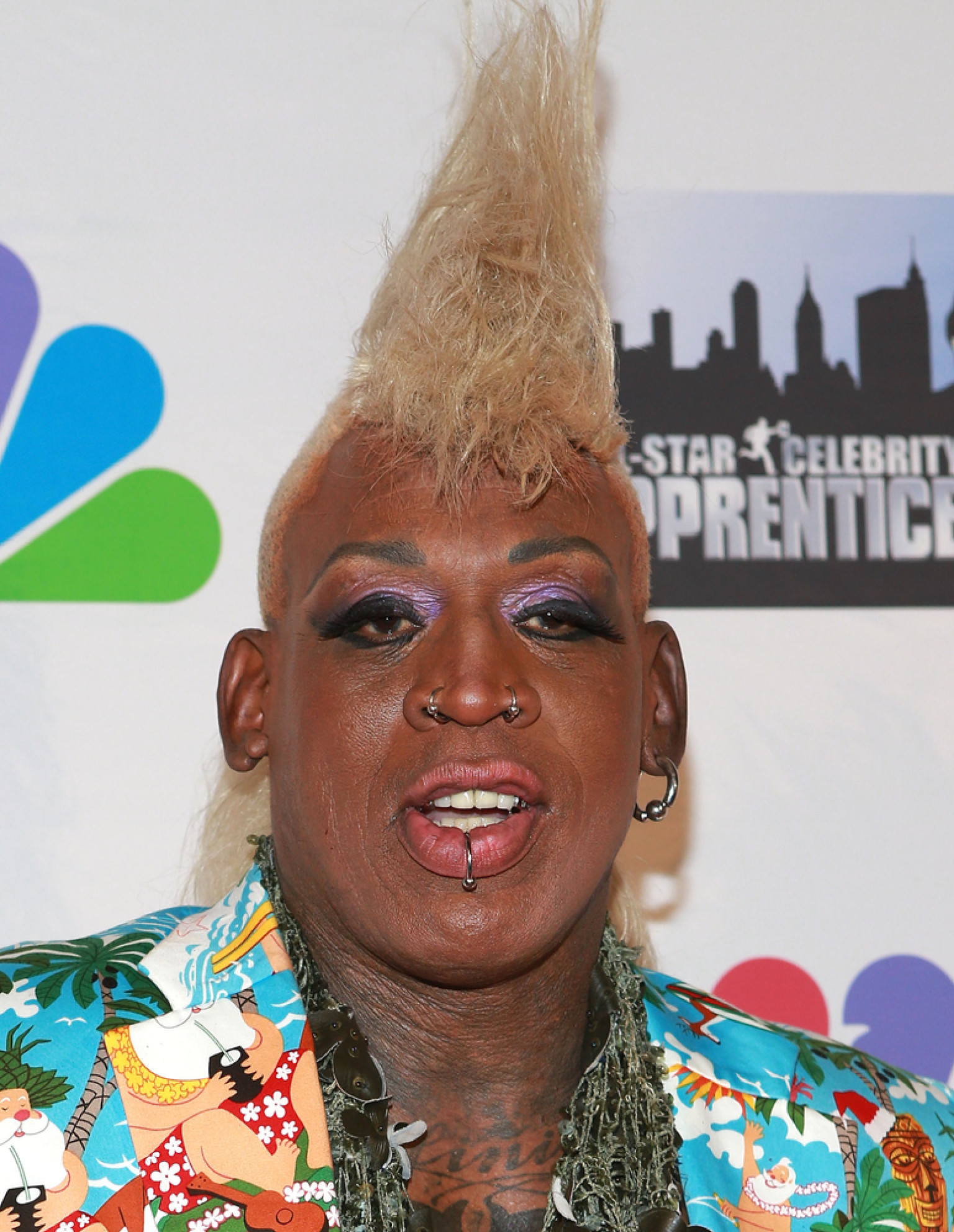 Dennis Rodman Wants Nobel Peace Prize Nomination Former Nba Star Tells Sports Illustrated