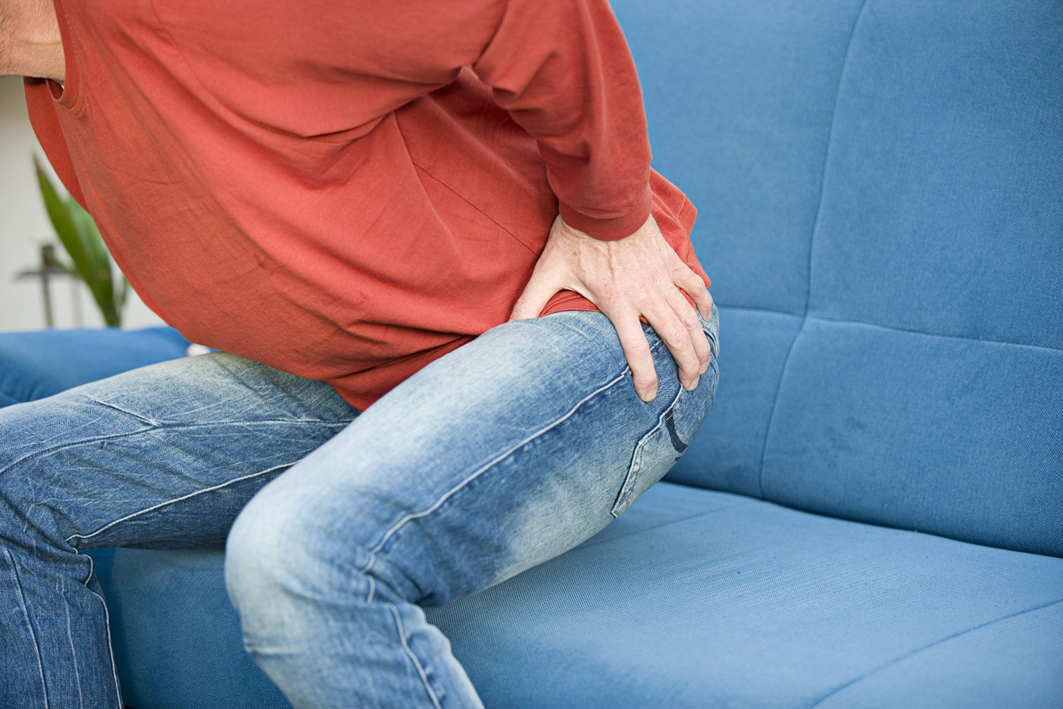 Lower Thigh Pain After Hip Replacement