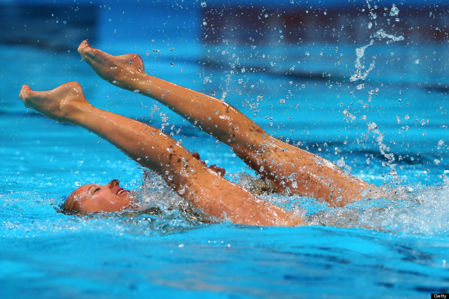 8 Amazing Pictures Of Synchronised Swimming From The FINA World Championships
