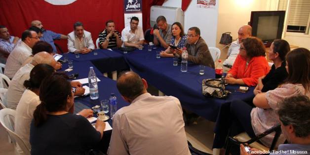 Réunion des députés de l'opposition dans la nuit du 25 au 26 juillet 2013, après l'assassinat de Mohamed Hamdi