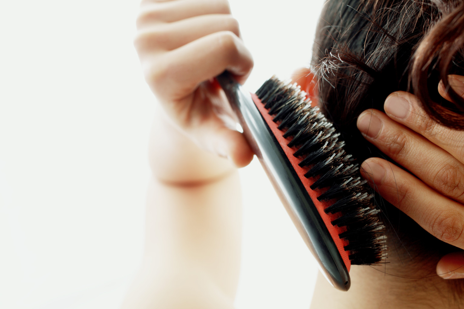 Hair Brushes Our Editors Trust To Smooth & Tease Their Strands (PHOTOS