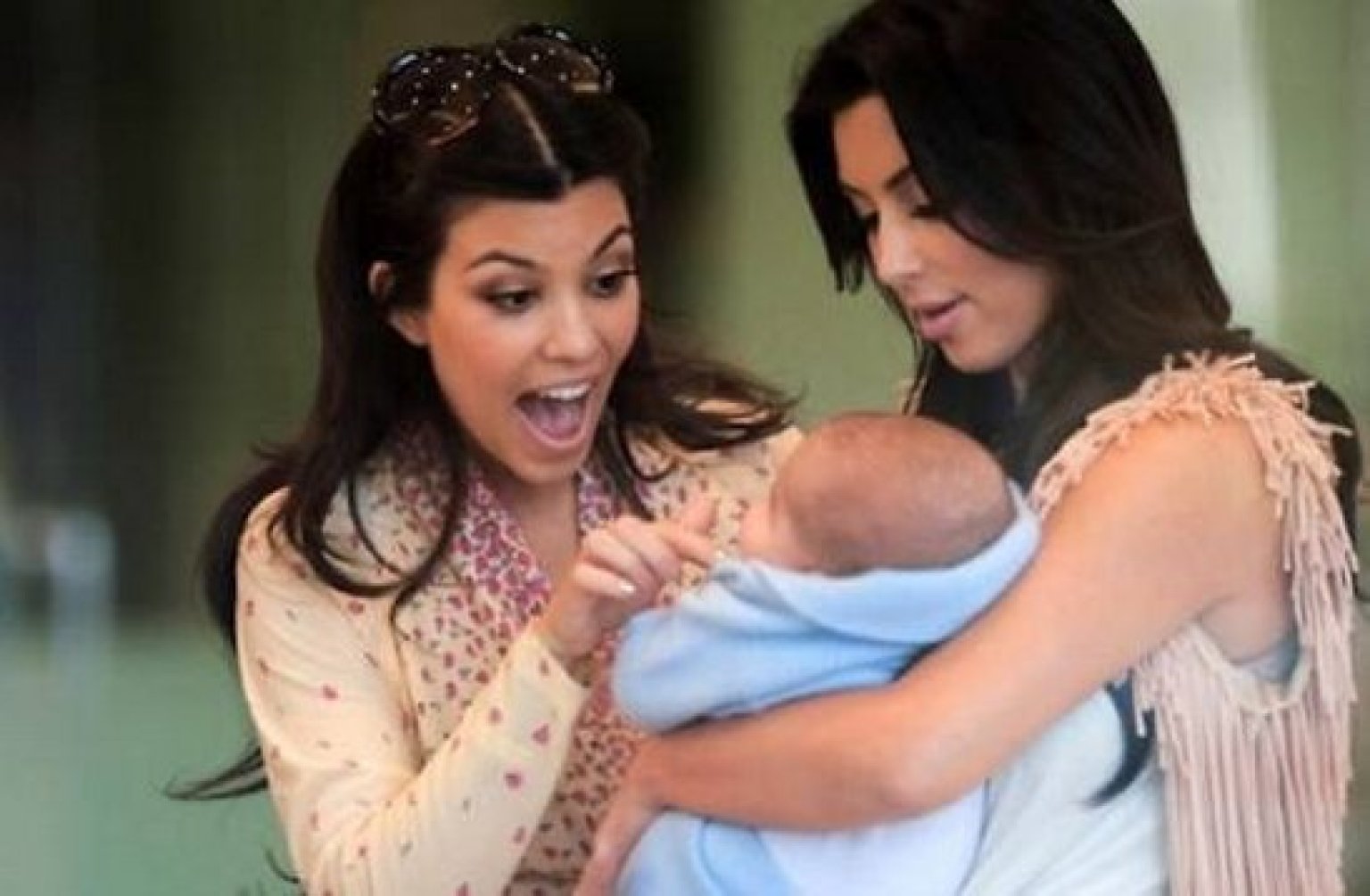 Kim Kardashian's Baby Blue Hair Sparks Major Hair Color Trend - wide 6