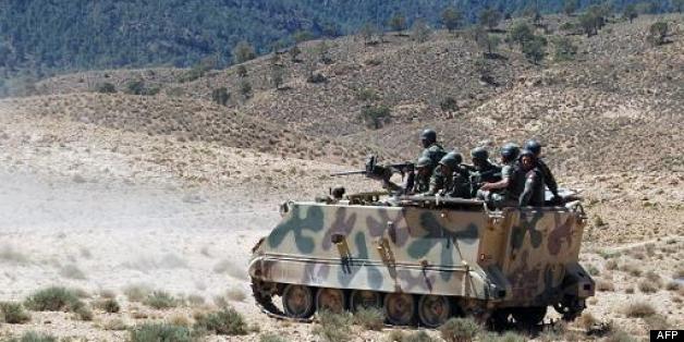 Des militaires sur le mont Châambi